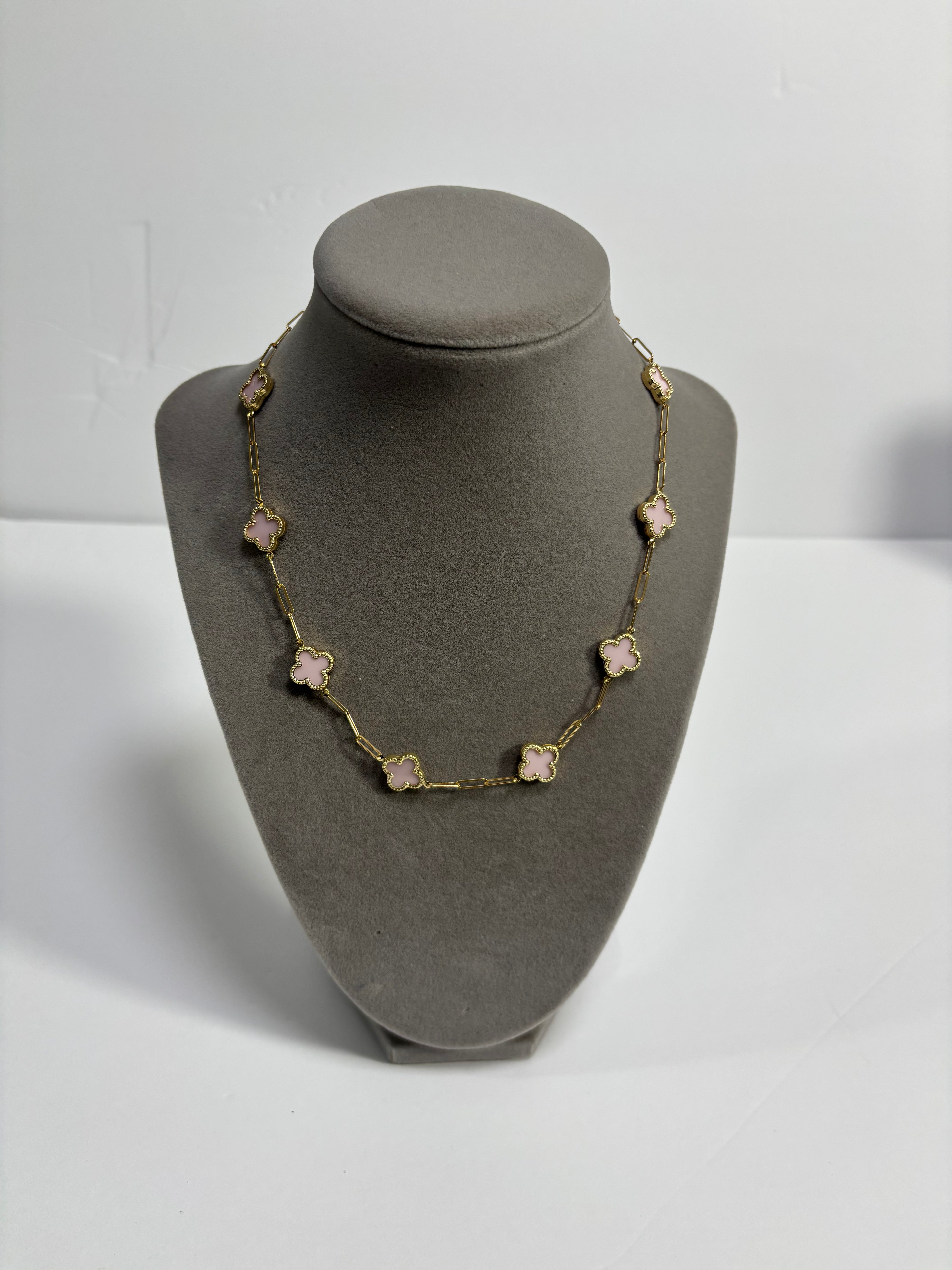 14K Gold Clover Necklace